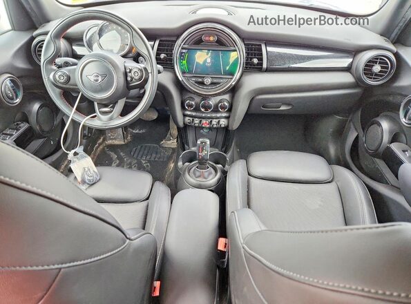 WMWXU9C06L2M39700 2020 MINI COOPER Синий Вид панели приборов