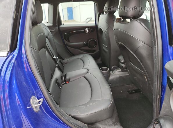 WMWXU9C06L2M39700 2020 MINI COOPER Синий Вид задних сидений