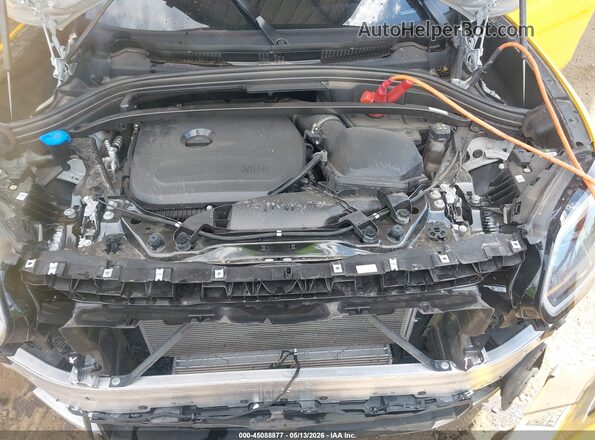 WMZ23GA02S7R17796 2025 MINI COUNTRYMAN Оранжевый Вид сзади