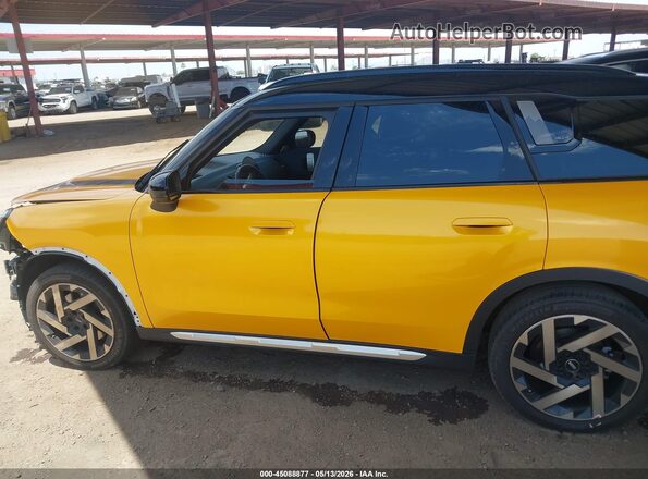 WMZ23GA02S7R17796 2025 MINI COUNTRYMAN Оранжевый 