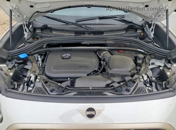 WMZ23GA09T7U75536 2026 MINI COUNTRYMAN Белый Вид задней части салона