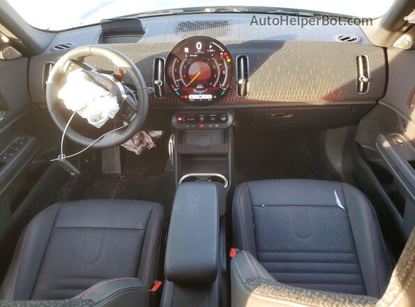 WMZ33GA0XS7P26566 2025 MINI COUNTRYMAN Двухцветный Вид панели приборов