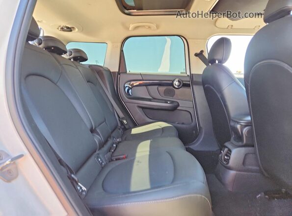 WMZYS7C5XK3J04977 2019 MINI COOPER Белый Вид задних сидений