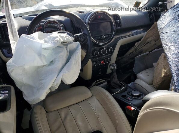 WMZYV9C57K3B92196 2019 MINI COOPER Желто-коричневый Вид панели приборов