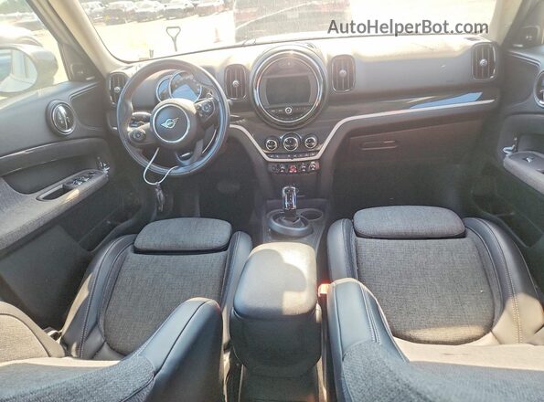 WMZYW7C04L3L63328 2020 MINI COOPER Серый Вид панели приборов