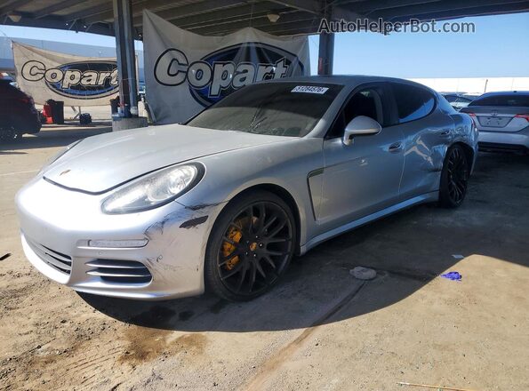 WP0AA2A71GL002129 2016 PORSCHE PANAMERA Серебряный Передняя левая четверть