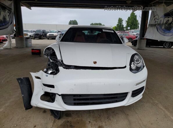 WP0AA2A72GL007131 2016 PORSCHE PANAMERA Белый Вид спереди