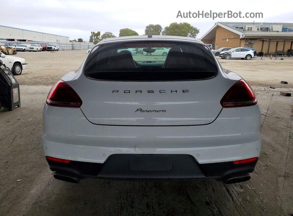 WP0AA2A72GL007131 2016 PORSCHE PANAMERA Белый Вид сзади