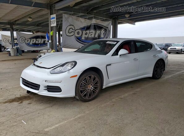 WP0AA2A72GL007131 2016 PORSCHE PANAMERA Белый Передняя левая четверть