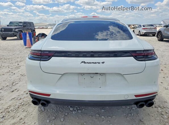 WP0AA2A75JL111975 2018 PORSCHE PANAMERA Белый Вид сзади