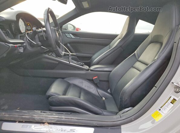 WP0AB2A99LS228093 2020 PORSCHE 911 Серый Вид салона спереди