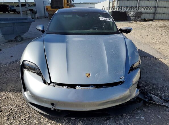 WP0AB2Y11LSA51073 2020 PORSCHE TAYCAN Silver Widok z przodu