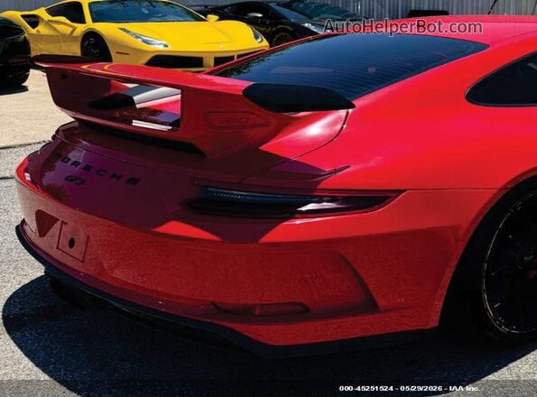WP0AC2A96JS176061 2018 PORSCHE 911  Tył prawy