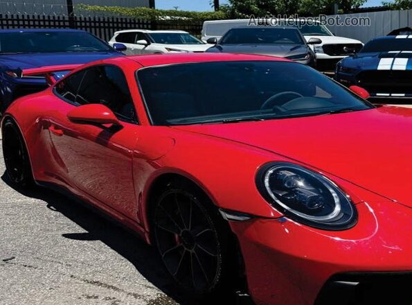 WP0AC2A96JS176061 2018 PORSCHE 911  Przód prawy