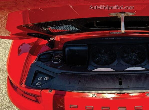 WP0AC2A96JS176061 2018 PORSCHE 911  Widok z tyłu