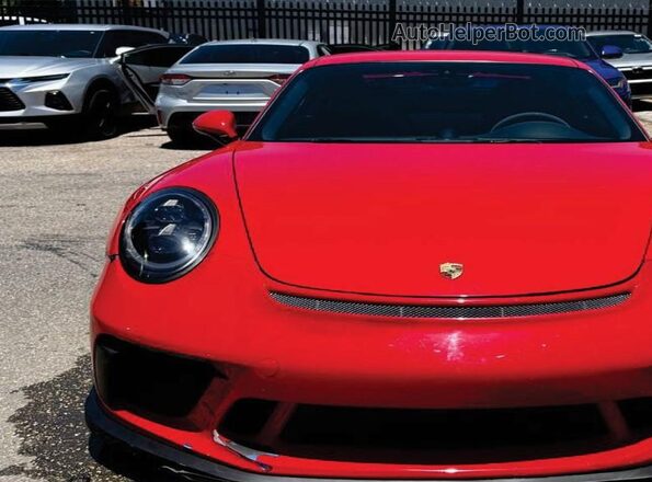 WP0AC2A96JS176061 2018 PORSCHE 911  Widok zestawu wskaźników
