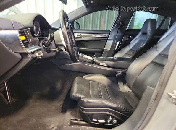 WP0AF2A71JL140049 2018 PORSCHE PANAMERA Black Widok wnętrza z przodu