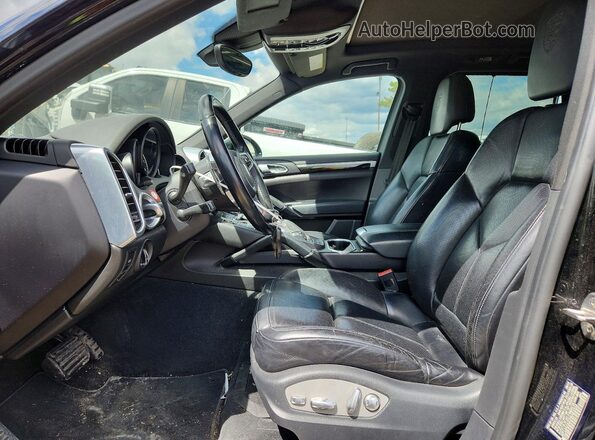 WP1AA2A20HKA83554 2017 PORSCHE CAYENNE Black Vista interior delantera