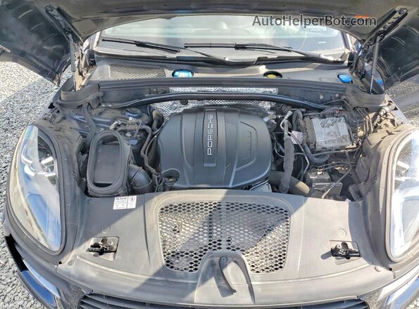 WP1AA2A50LLB05856 2020 PORSCHE MACAN Blue Widok komory silnika