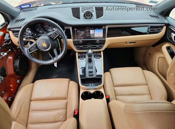 WP1AA2A52NLB07644 2022 PORSCHE MACAN Оранжевый Вид панели приборов