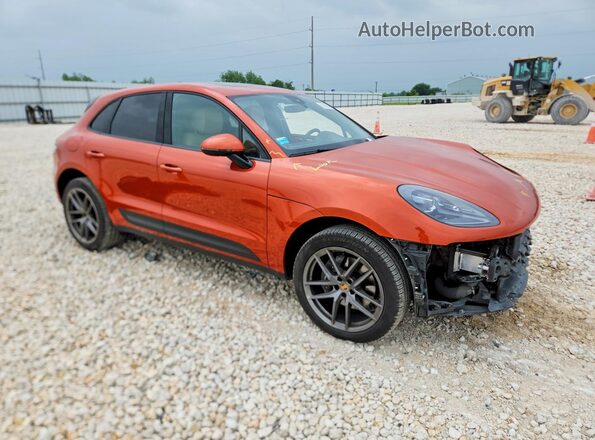 WP1AA2A52NLB07644 2022 PORSCHE MACAN Оранжевый Передняя правая четверть