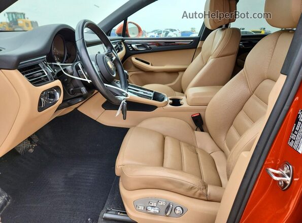 WP1AA2A52NLB07644 2022 PORSCHE MACAN Оранжевый Вид салона спереди