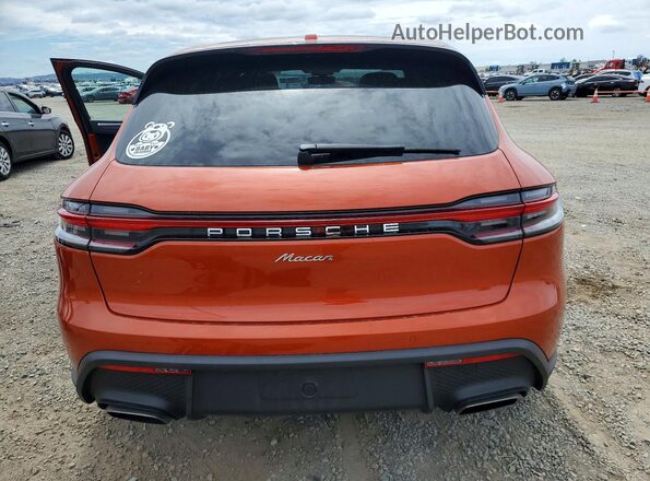 WP1AA2A52PLB12099 2023 PORSCHE MACAN Orange Вид ззаду