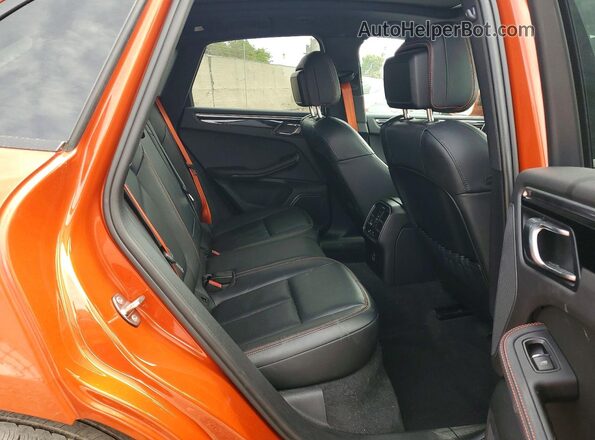WP1AA2A52PLB12099 2023 PORSCHE MACAN Orange Вид задньої частини салону