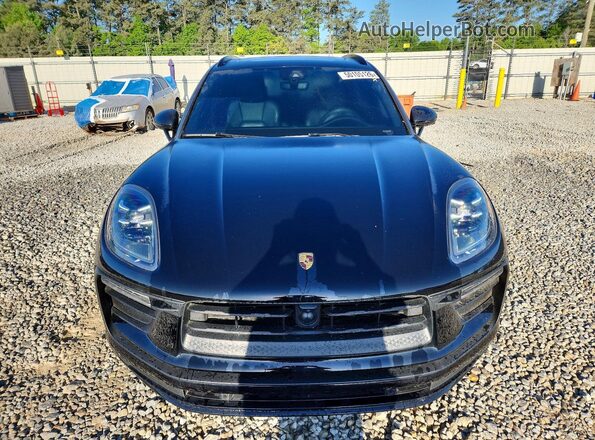 WP1AA2A53NLB07216 2022 PORSCHE MACAN Black Widok z przodu