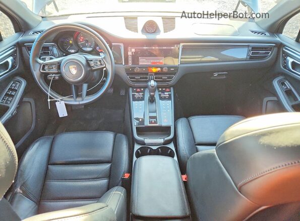 WP1AA2A53NLB07216 2022 PORSCHE MACAN Black Widok deski rozdzielczej