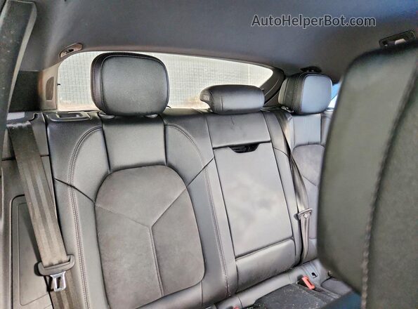 WP1AA2A54MLB14335 2021 PORSCHE MACAN Белый Вид задней части салона