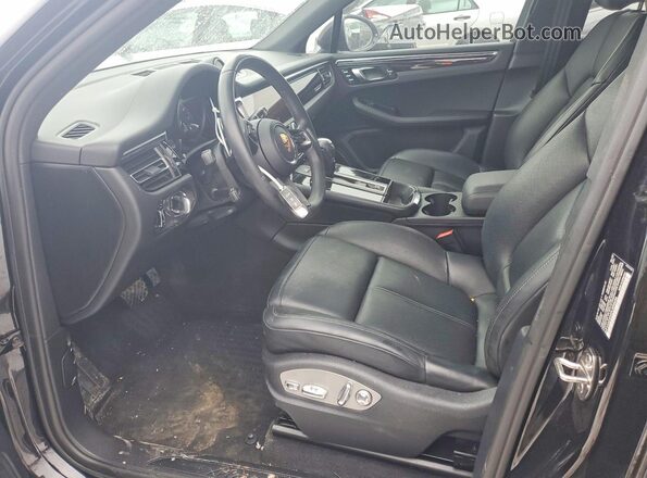 WP1AA2A54PLB20656 2023 PORSCHE MACAN Black Widok wnętrza z przodu