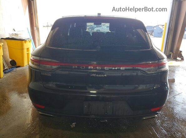 WP1AA2A55LLB10258 2020 PORSCHE MACAN Черный Вид сзади