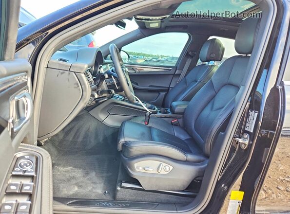 WP1AA2A55SLB11263 2025 PORSCHE MACAN Черный Вид салона спереди