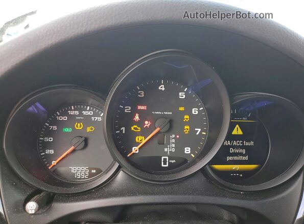 WP1AA2A56LLB03089 2020 PORSCHE MACAN White Սարքավորումների վահանակի տեսք