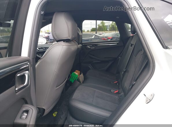 WP1AA2A56LLB11435 2020 PORSCHE MACAN Белый Вид наклейки с VIN-кодом