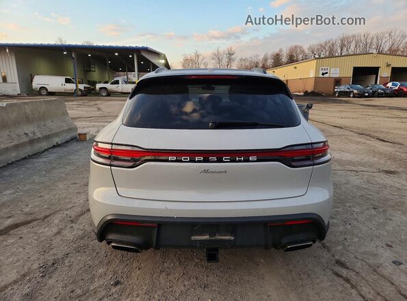 WP1AA2A56SLB13068 2025 PORSCHE MACAN Серый Вид сзади