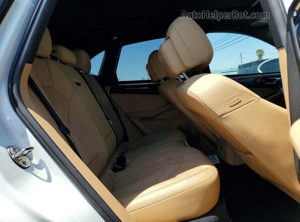 WP1AA2A57JLB02269 2018 PORSCHE MACAN Белый Вид задней части салона