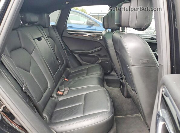 WP1AA2A5XHLB02440 2017 PORSCHE MACAN Серый Вид задней части салона