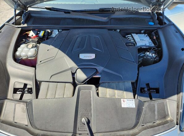 WP1AA2AY2MDA00869 2021 PORSCHE CAYENNE Серебряный Вид подкапотного пространства