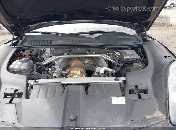 WP1AA2AY5KDA04301 2019 PORSCHE CAYENNE Black უკანა ხედი