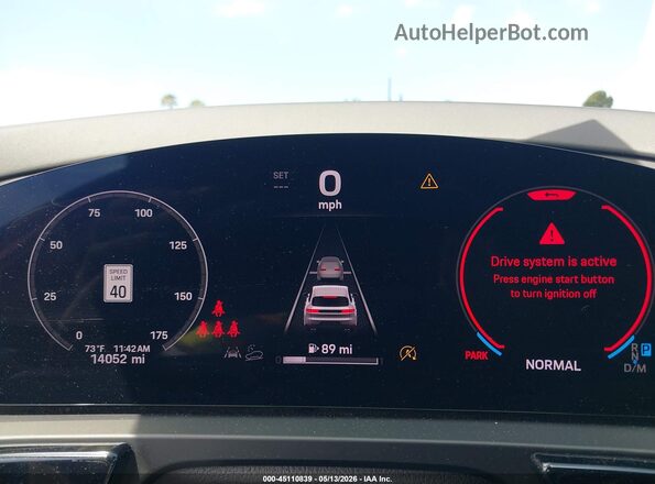 WP1AA2AY5RDA02039 2024 PORSCHE CAYENNE Red Widok tylnych siedzeń