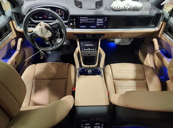 WP1AA2AY5RDA13848 2024 PORSCHE CAYENNE Черный Вид панели приборов