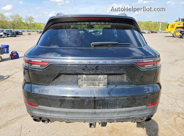 WP1AA2AY6PDA05349 2023 PORSCHE CAYENNE Черный Вид сзади