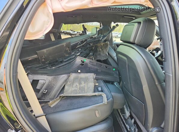 WP1AA2AY6PDA05349 2023 PORSCHE CAYENNE Черный Вид задней части салона