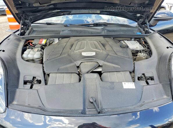 WP1AA2AY8LDA08232 2020 PORSCHE CAYENNE Black Vista interior trasera