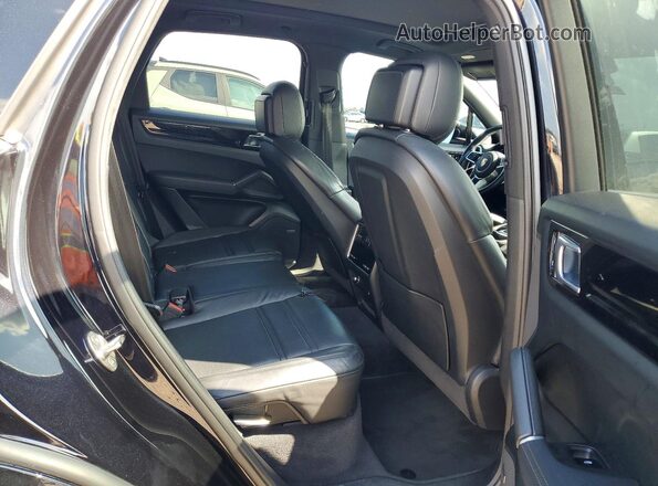 WP1AA2AY8LDA08232 2020 PORSCHE CAYENNE Black Vista de los asientos traseros