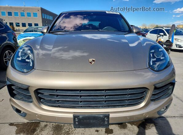 WP1AB2A29GLA92775 2016 PORSCHE CAYENNE Желто-коричневый Вид спереди