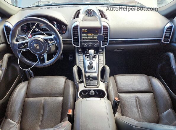 WP1AB2A29GLA92775 2016 PORSCHE CAYENNE Желто-коричневый Вид панели приборов