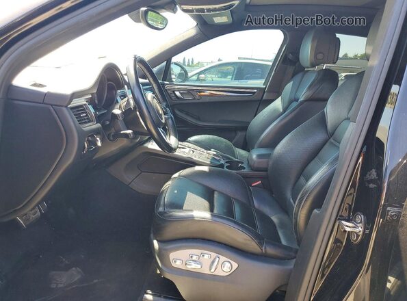 WP1AB2A52HLB16149 2017 PORSCHE MACAN Black Widok wnętrza z przodu